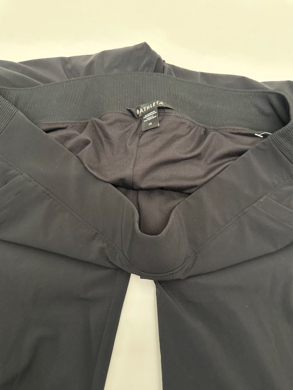 Athleta Black Pull-On Pants Size 14 Wide Ribbed Waistband Stretch - Picture 2 of 2